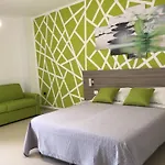 Bed and Breakfast Corso Roma & 4*