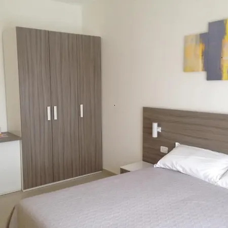 Corso Roma Bed & Breakfast 3*