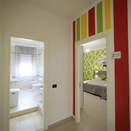 Couette-café Corso Roma & 4*