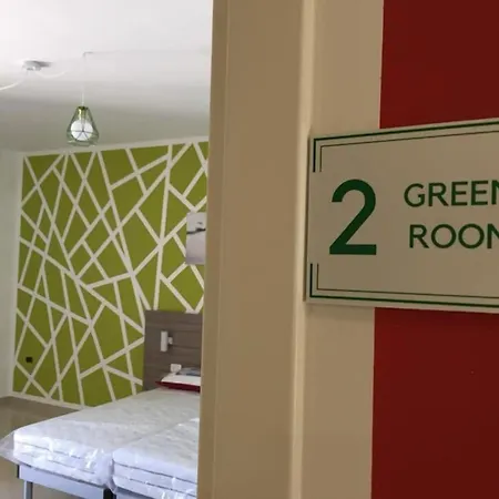 فندق مبيت وإفطار Corso Roma & 4*