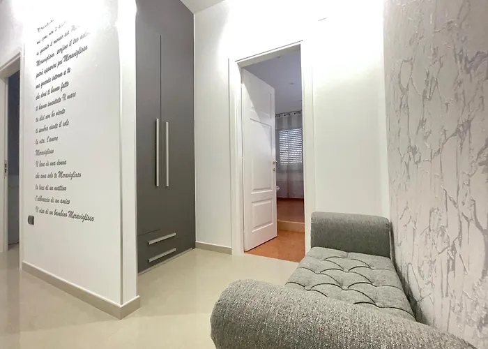 לינה וארוחת בוקר Corso Roma & 4*