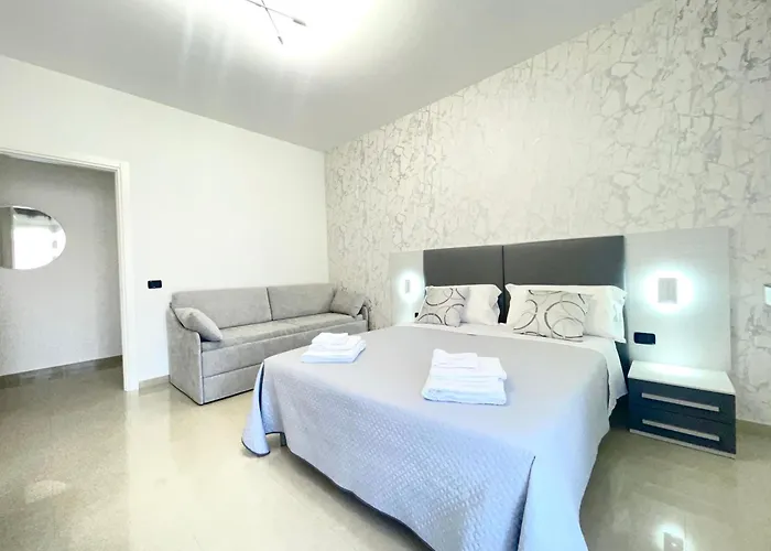 לינה וארוחת בוקר Corso Roma & 4*